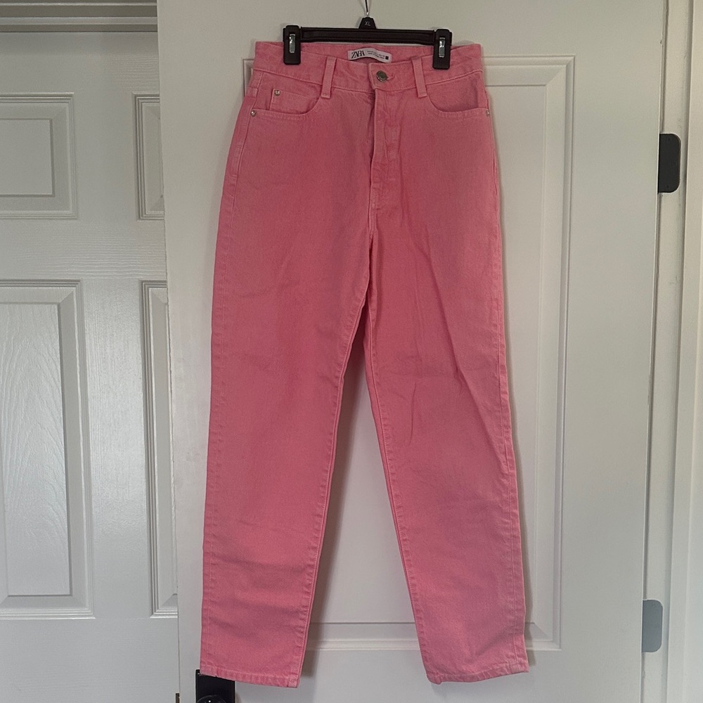 Zara Bubblegum Pink High-Rise Jeans